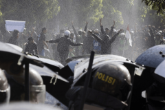 这些往往缺乏通明度和有